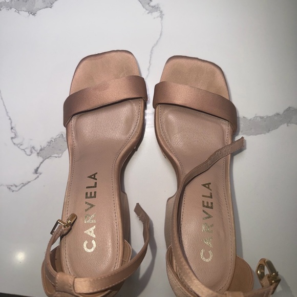 Women's Tan Muave Wedge Sandals - Picture 4 of 7